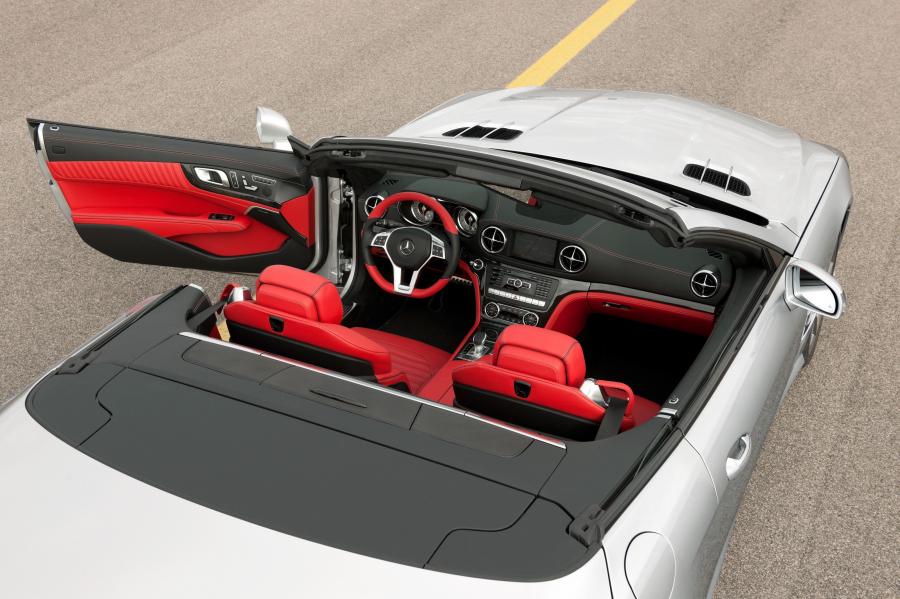  Mercedes-Benz SL-Class 2012 года  (фото 2 из 86)